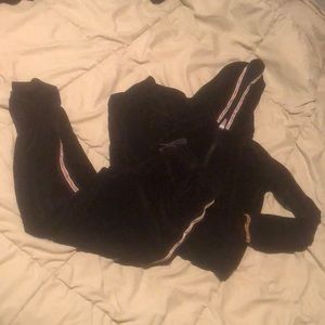 Med girl’s 10 black velvet jogger set pants with hoodie